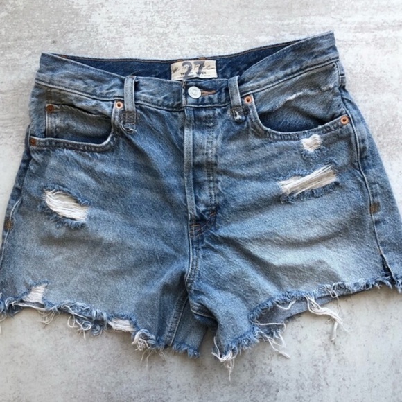 We The Free Button Fly Distresses Jean Shorts Size 27 - Picture 11 of 11